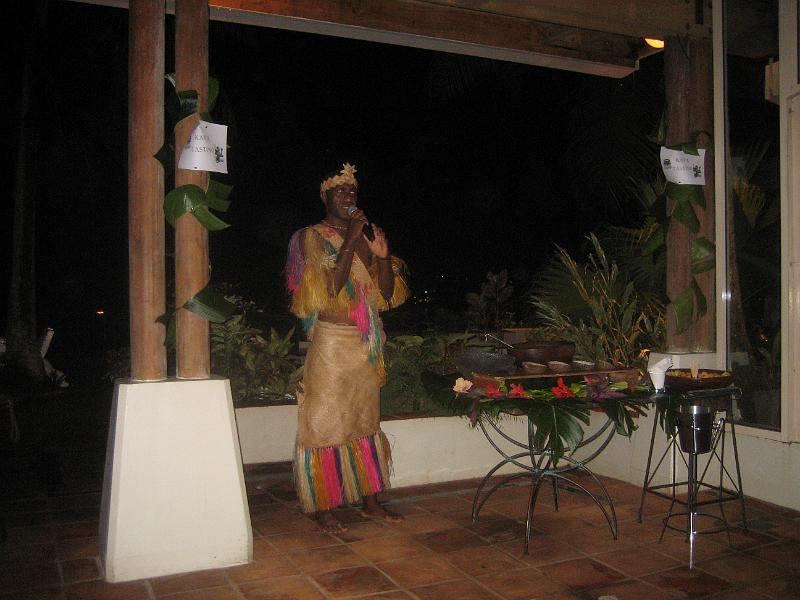 0502 Kava.jpg - preparing the kava